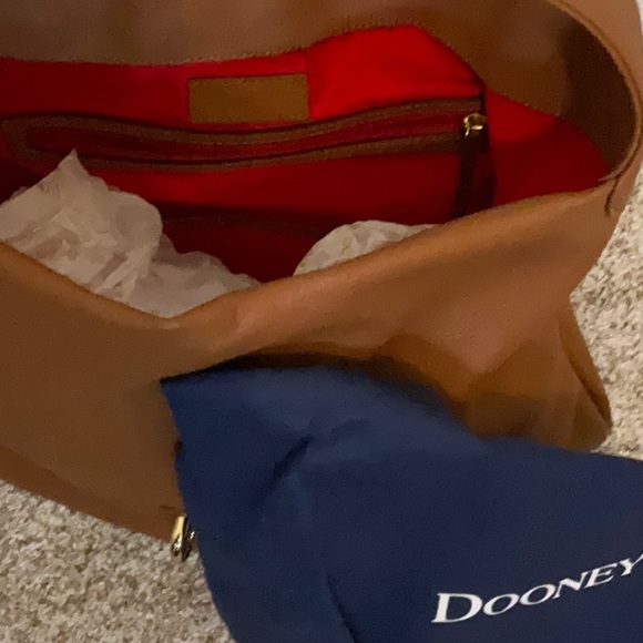 Dooney & Bourke Belvedere Logo Lock Shoulder Bag - Desert - BBELV0882 - Picture 4 of 4